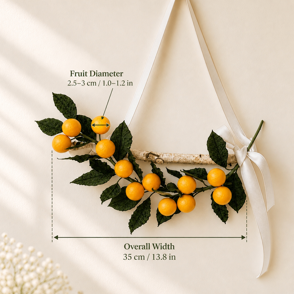Size guide for a crepe paper kumquat garland showing 35 cm overall width and 2.5–3 cm kumquat fruit diameter
